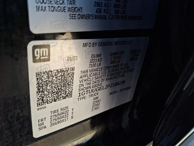 Used 2023 Black GMC Denali image 27
