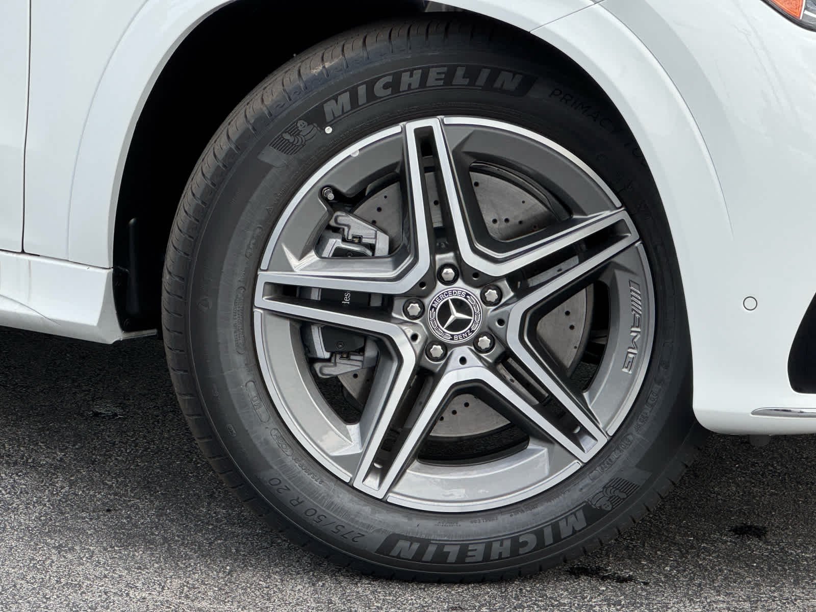 New 2026 Polar White Mercedes-Benz GLE 450 image 2