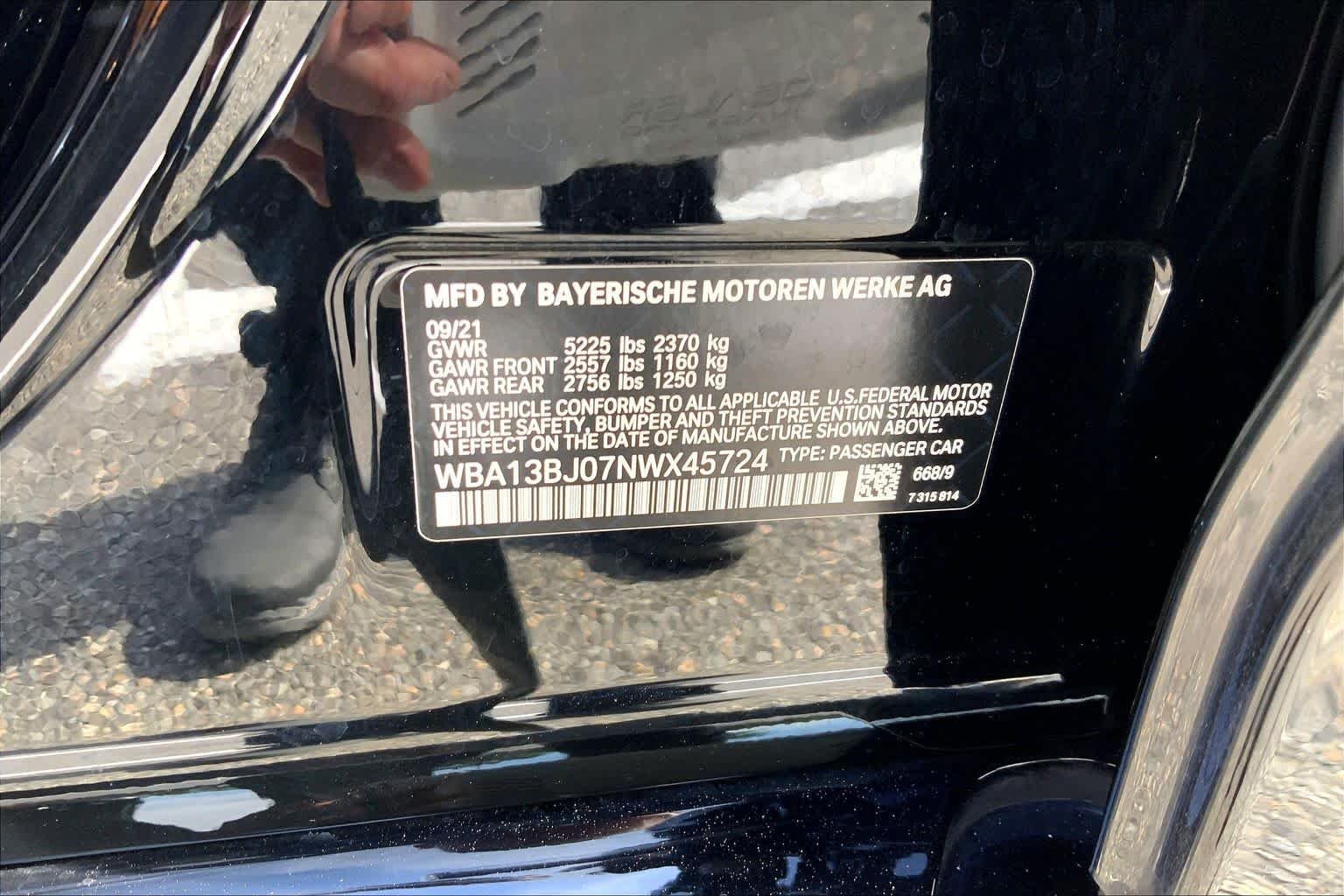 Used 2022 Jet Black BMW 530i xDrive image 34