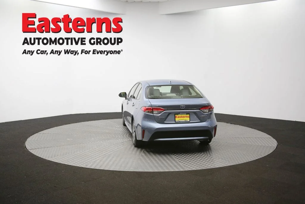 Used 2020 Gray Toyota LE image 34