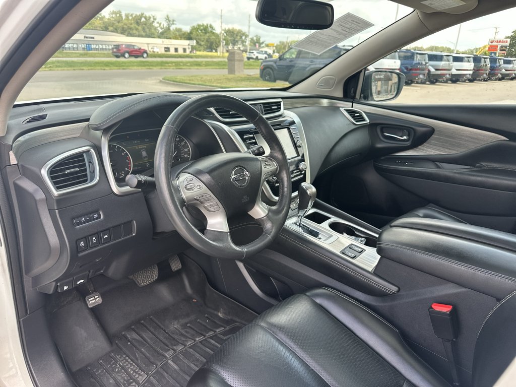 Used 2018 Pearl White Nissan SL image 2