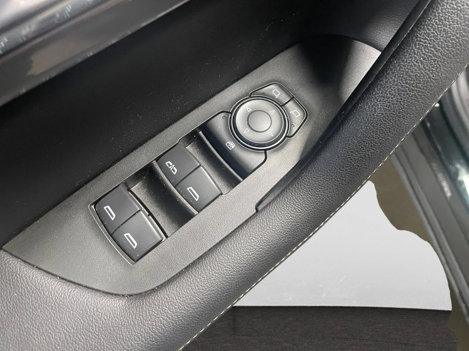 Used 2025 Black Chevrolet LT AWD image 15