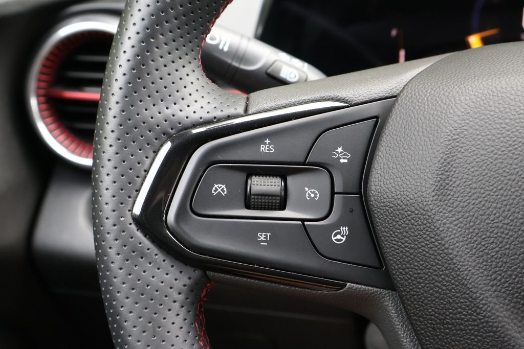 2024 Chevrolet Trax RS - Photo 30