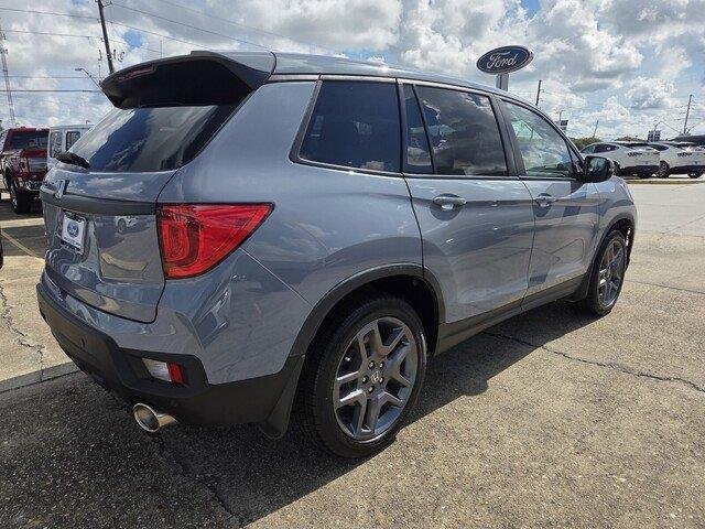 Used 2022 Sonic Gray Pearl Honda EX-L image 5