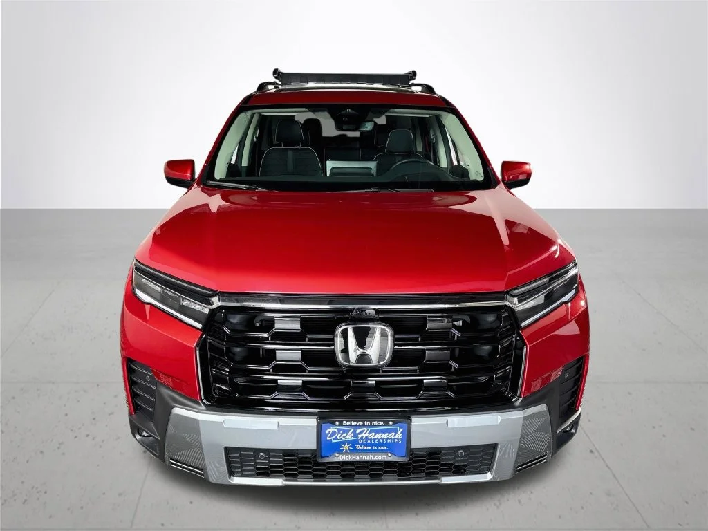 New 2026 Radiant Red Metallic II Honda Elite image 3