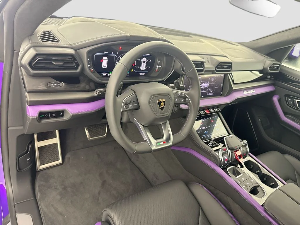 New 2026  Lamborghini SE image 9