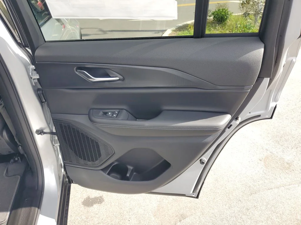 2025 Jeep Grand Cherokee Altitude - Photo 29