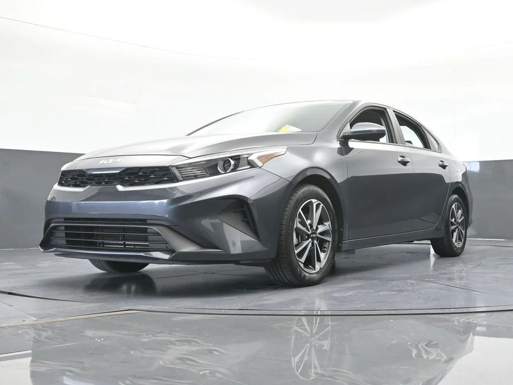 Used 2023 Gravity Gray Kia LXS image 48