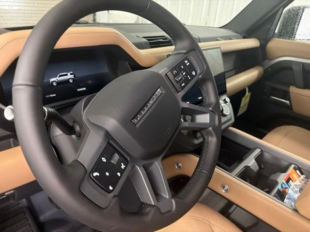 New 2026 Borasco Gray Metallic Land Rover S image 12