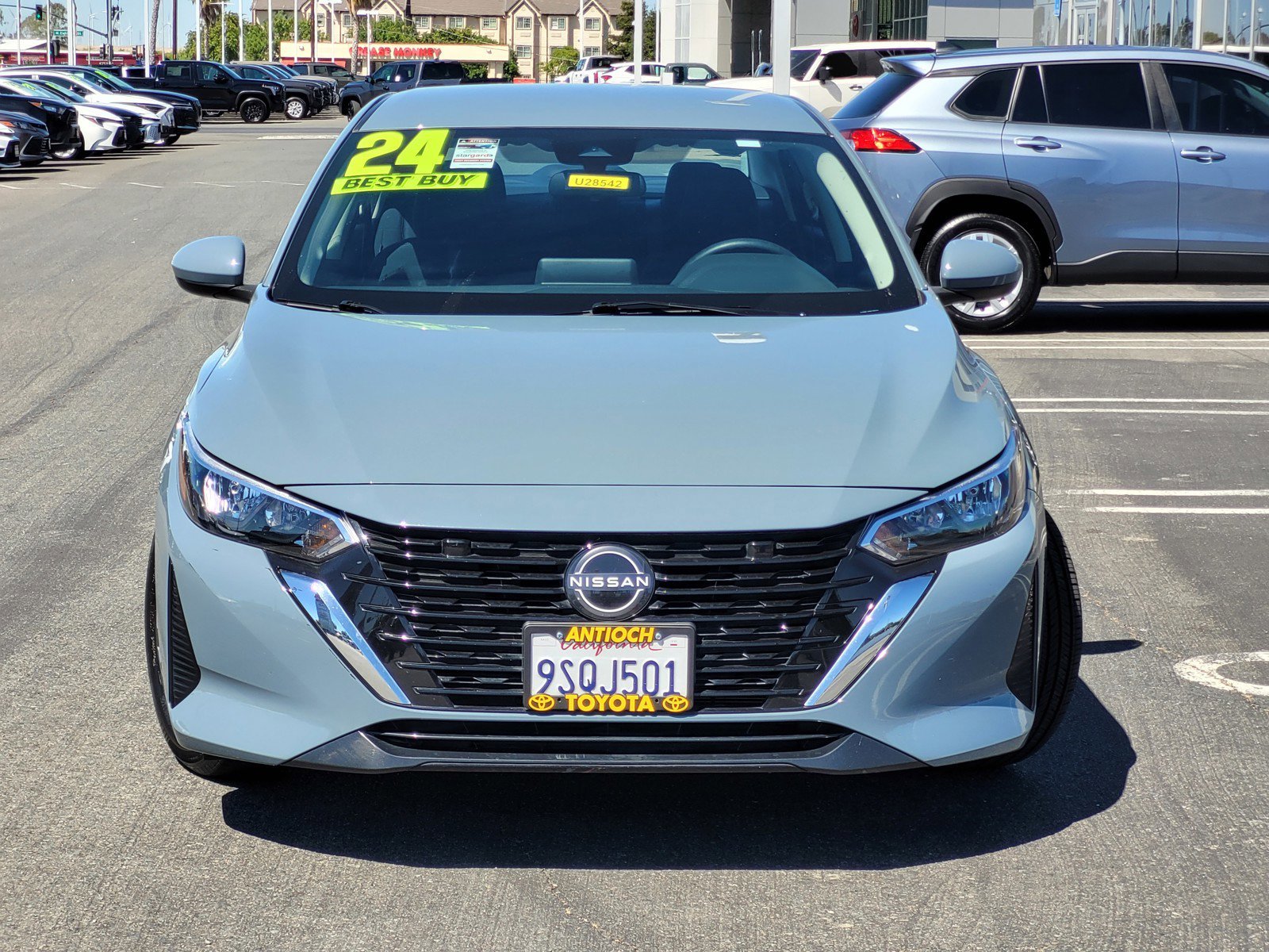 Used 2024 Atlantic Gray Metallic Nissan SV image 2