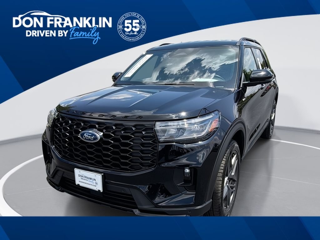 2025 Ford Explorer ST-LINE 4WD (PL535)'s photo