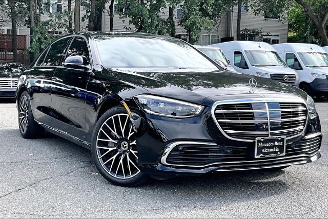 Used 2021 Black Mercedes-Benz S 580 image 1