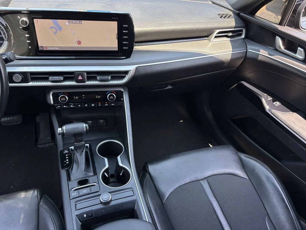Used 2022 Black Kia GT-Line image 35