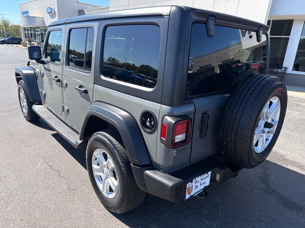 Used 2020 Gray Clearcoat Jeep Unlimited Sport S image 3