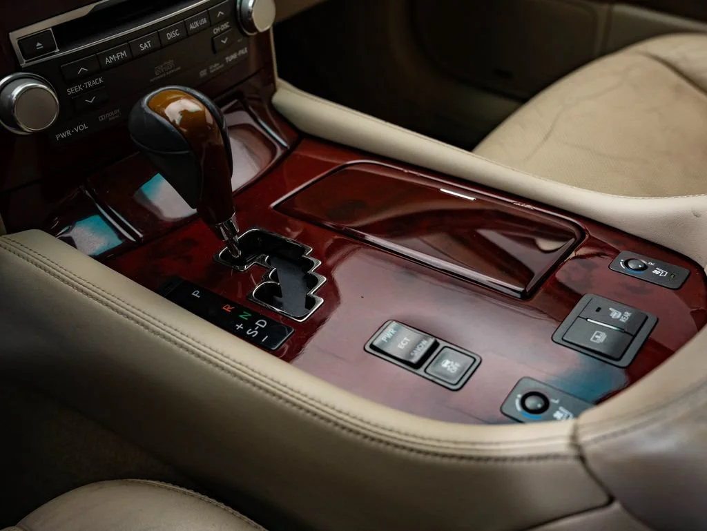 Used 2011 Obsidian Lexus 460 image 38