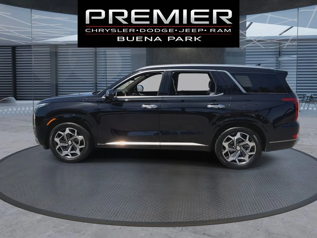Used 2022 Black Hyundai Calligraphy image 5