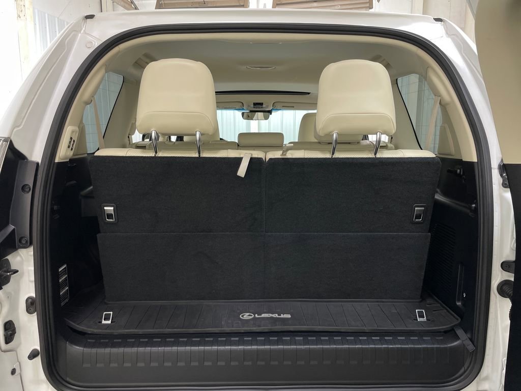 2020 Lexus GX LUXURY - Photo 52
