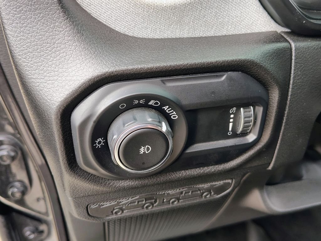 Used 2025 Gray Jeep Willys image 27