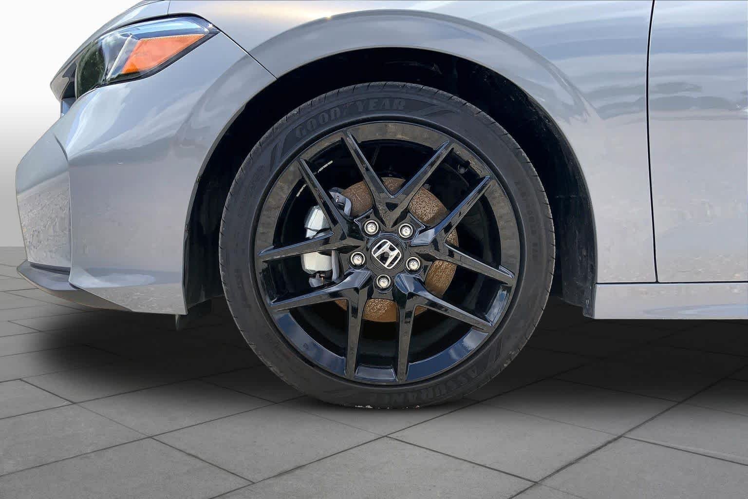 2026 Honda Civic Sport - Photo 11