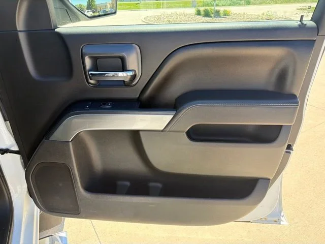 Used 2016 SUMMIT WHITE Chevrolet LT image 35