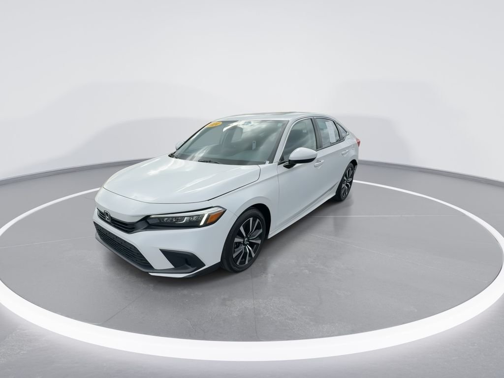 Used 2024 White Honda EX image 4