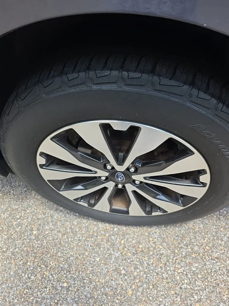Used 2016 Gray Subaru 2.5i image 10