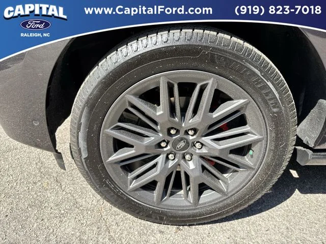 Used 2025 Gray Ford Platinum image 12