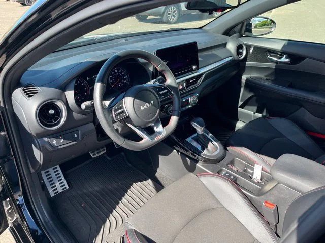 Certified Used 2024 Aurora Black Kia GT image 17