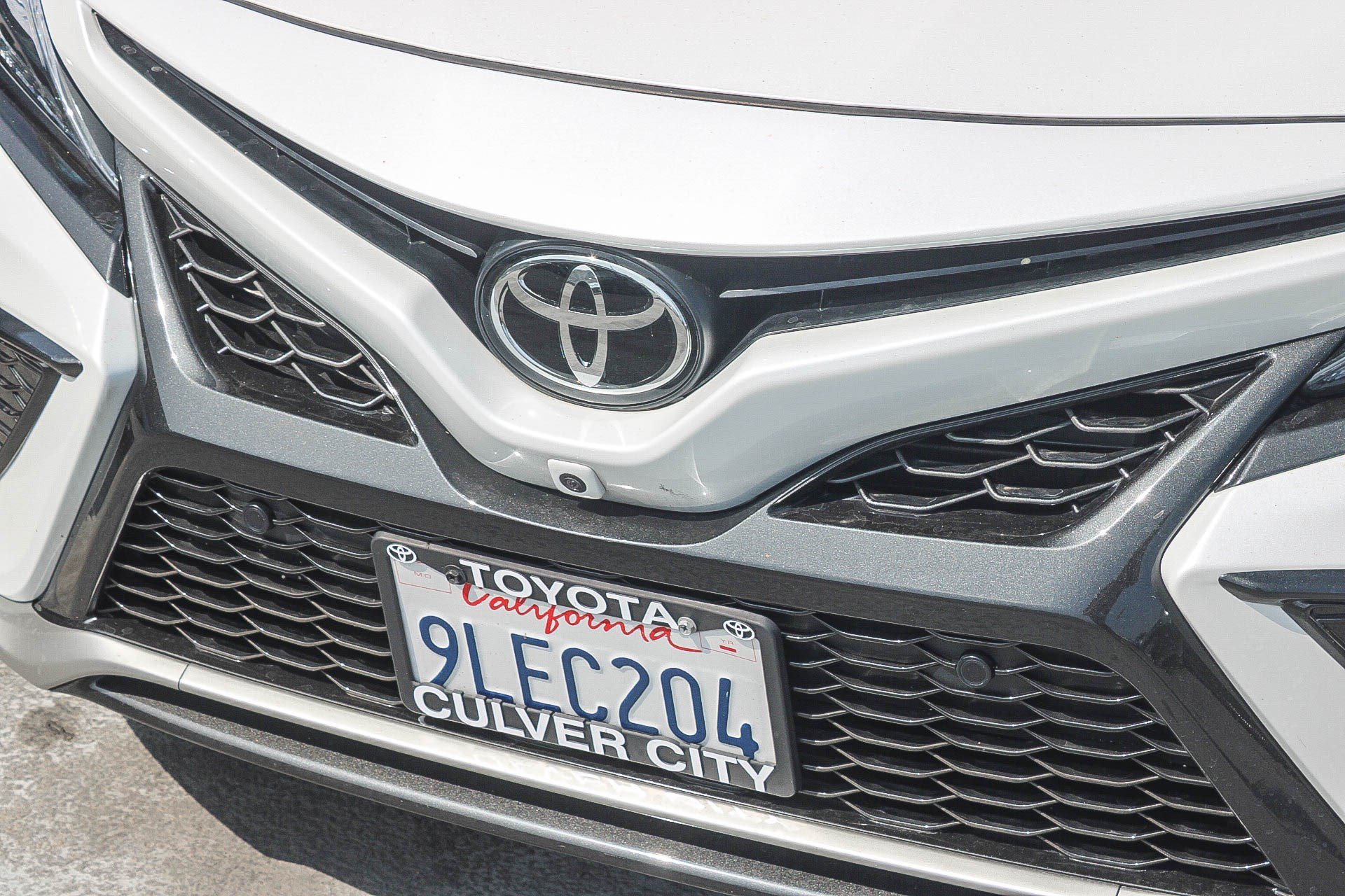 Certified Used 2024 Wind Chill Pearl/Midnight Black Metallic Toyota XSE image 6