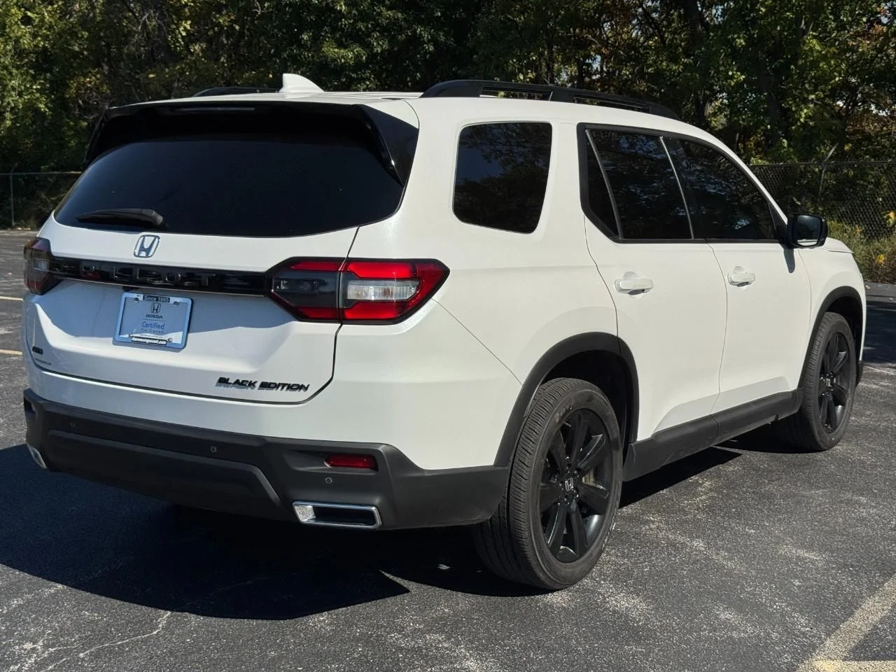 Certified Used 2025 Platinum White Pearl Honda AWD Black Edition image 4