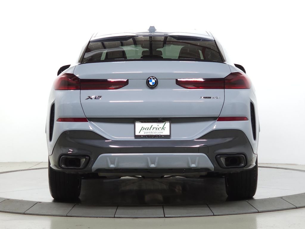 Used 2024 Gray Metallic BMW xDrive40i image 8