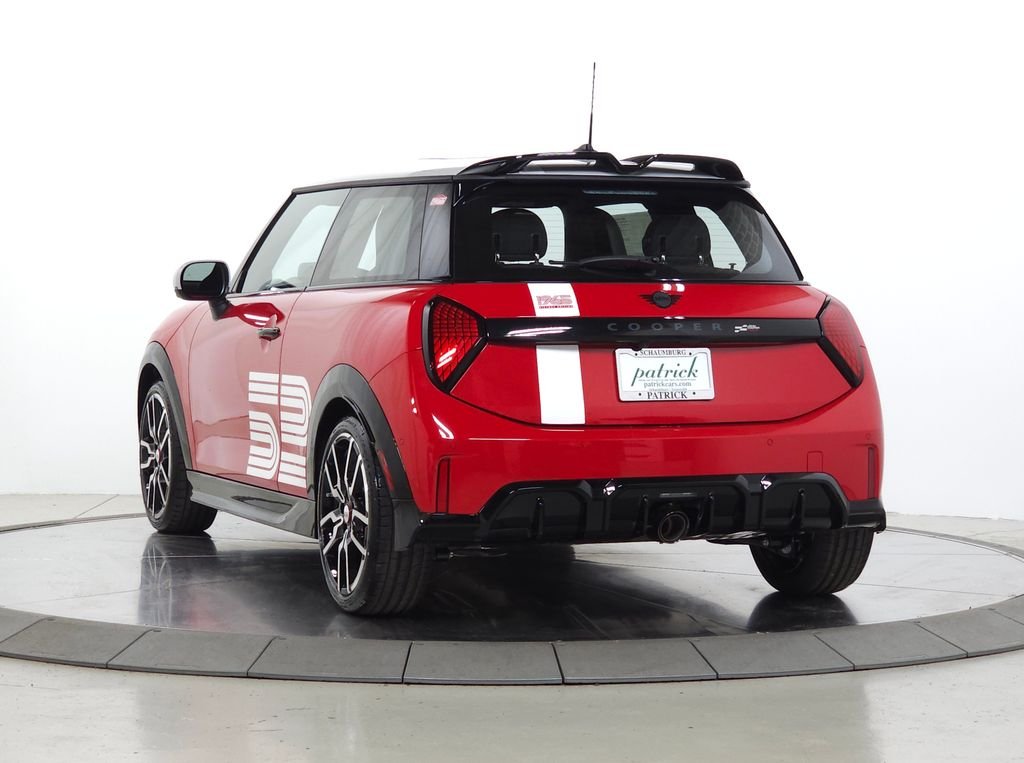 New 2026 Chili Red MINI Iconic image 5