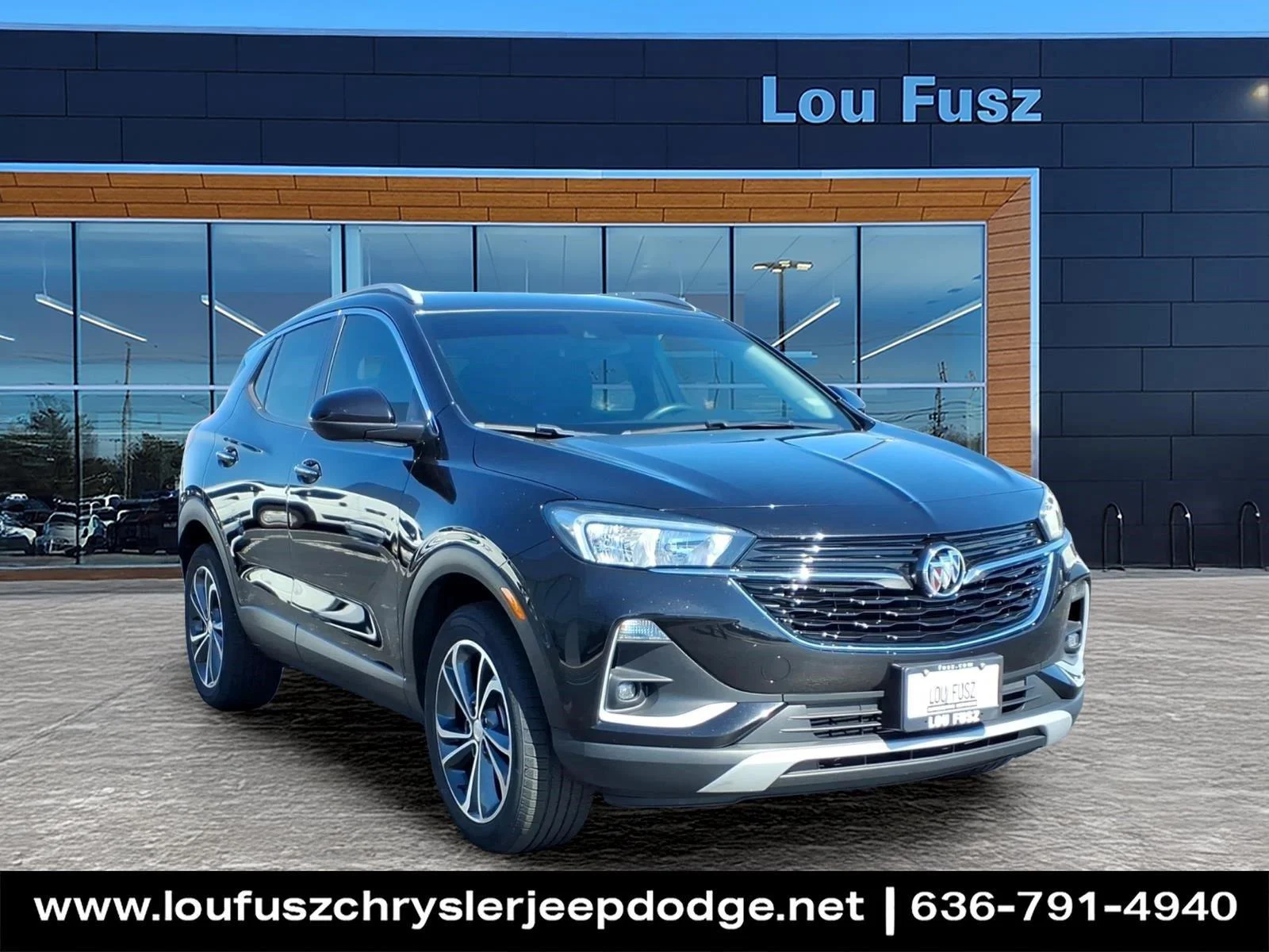 Used 2022 Ebony Twilight Metallic Buick Select image 1