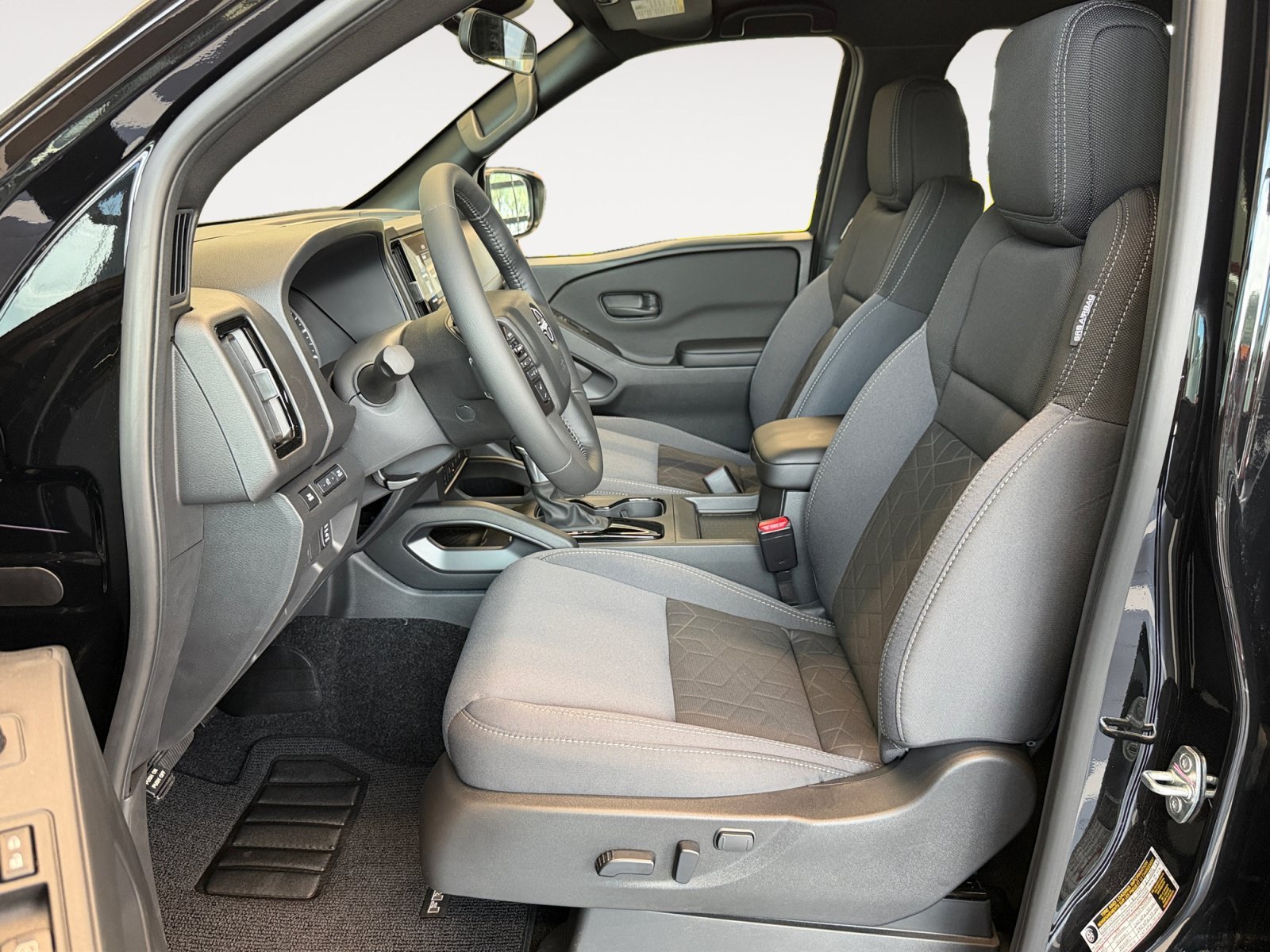 2026 Nissan Frontier SV - Photo 23
