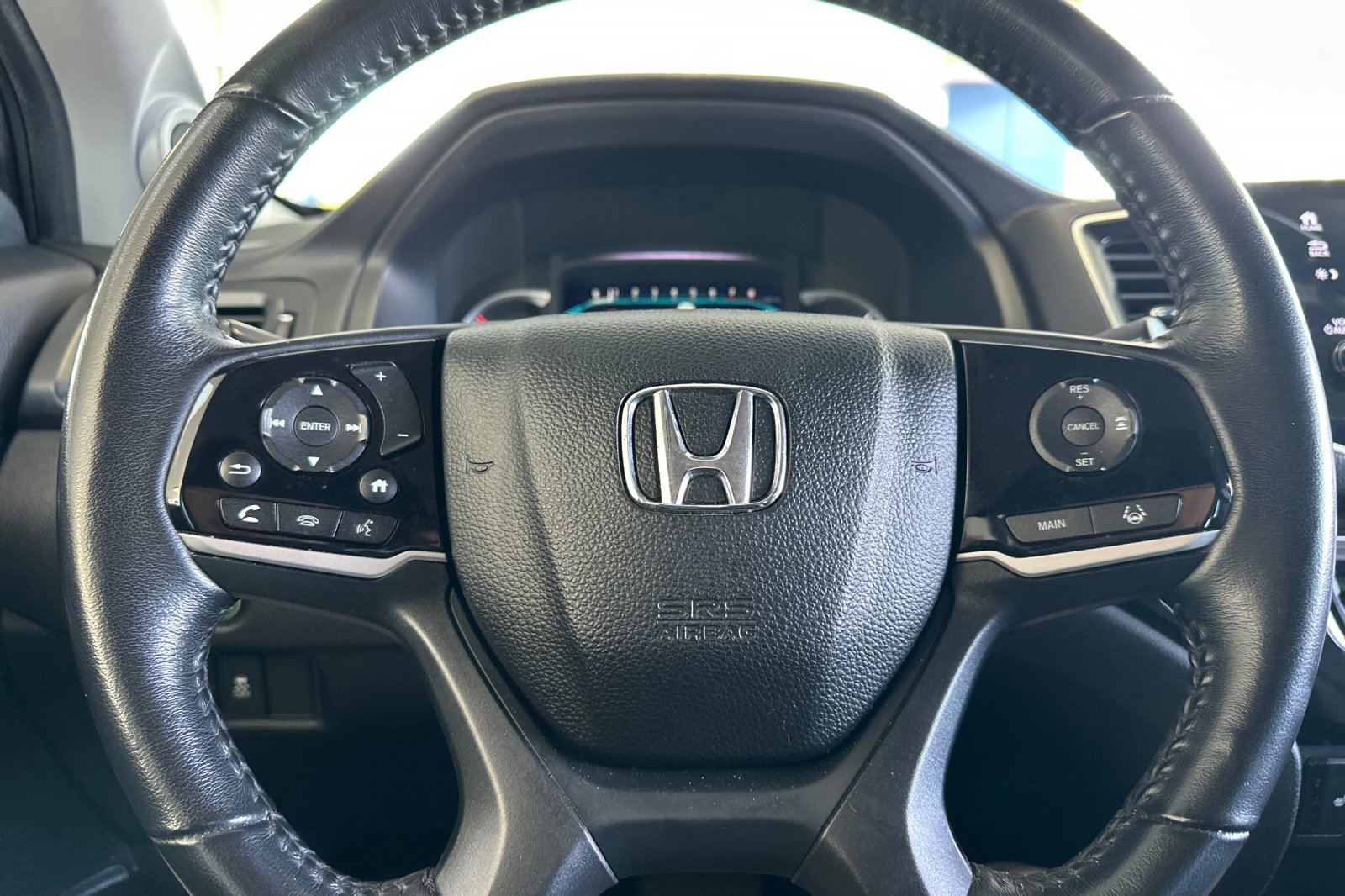 Used 2021 Black Honda Touring 8-Passenger image 26