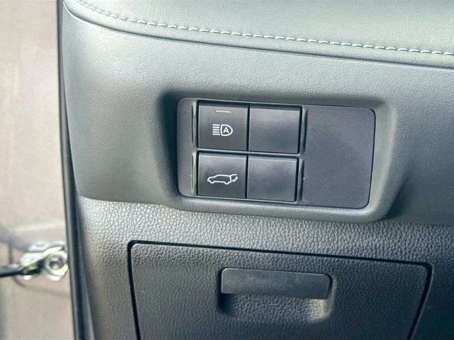Used 2022 Gray Toyota XSE image 10