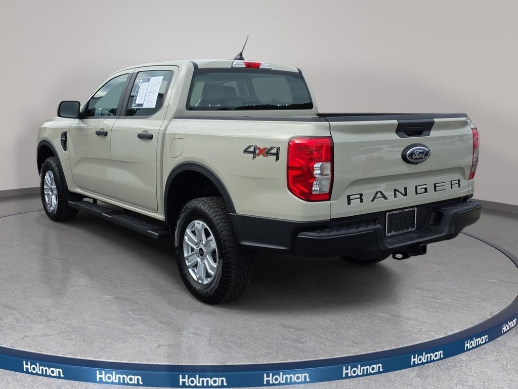 Used 2025 Beige Ford XL image 8