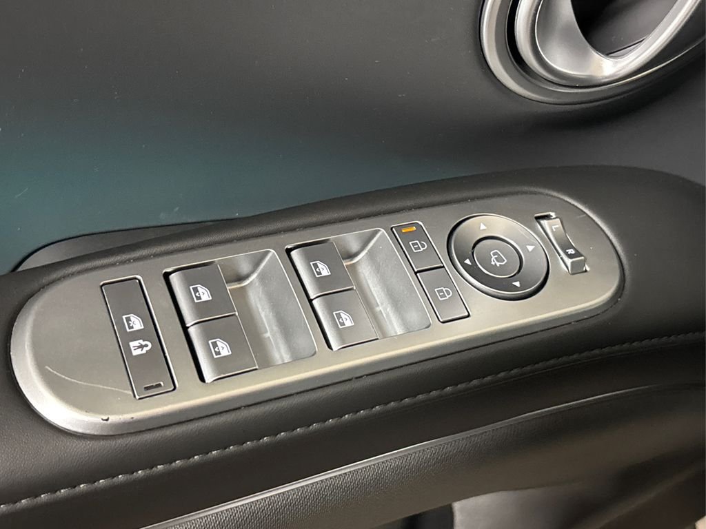 Used 2026 White Hyundai Calligraphy image 42