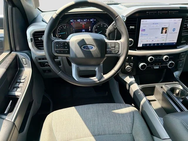 Used 2023 Blue Ford XLT image 22