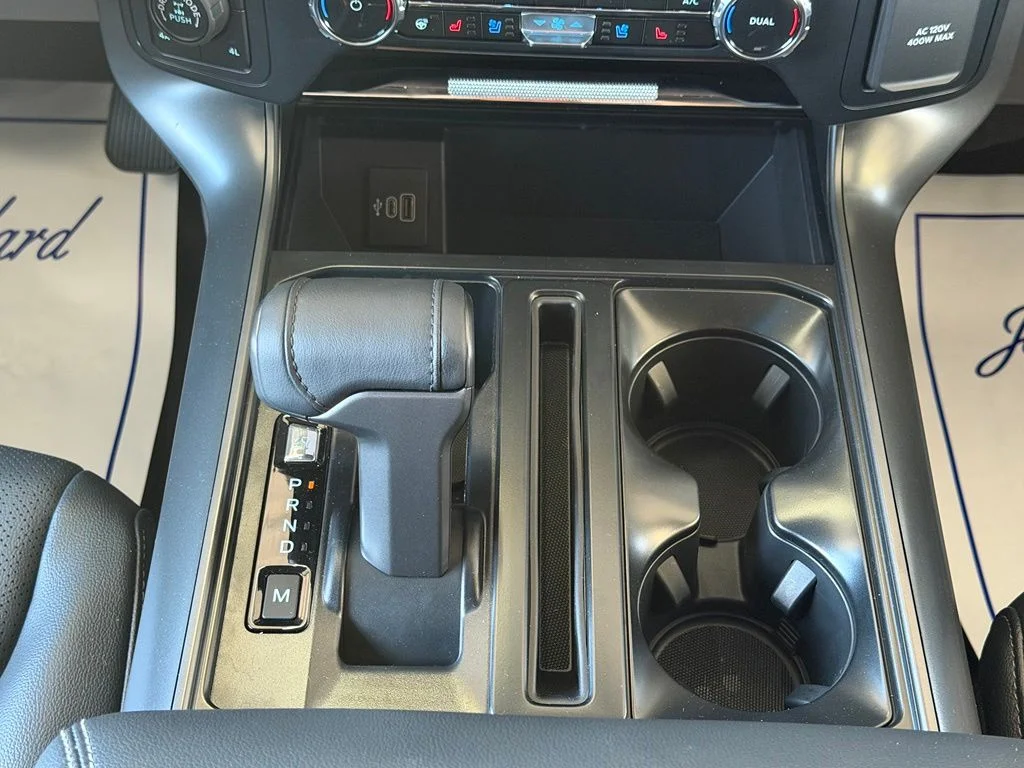 New 2026 Oxford White Ford Lariat® image 26