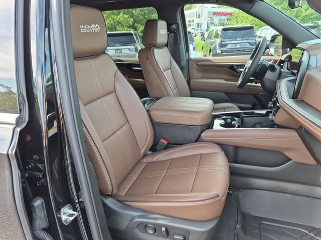 2026 Chevrolet Suburban High Country - Photo 31