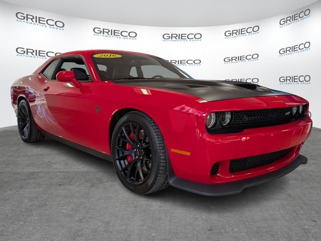 2016 Dodge Challenger SRT