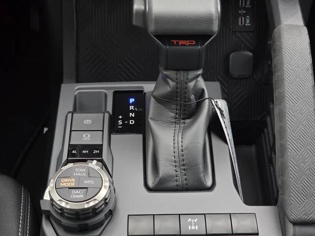 2026 Toyota Tacoma TRD Off Road - Photo 14
