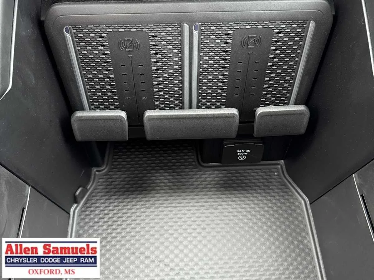 2026 RAM 2500 Laramie - Photo 35