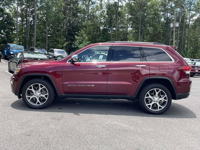 Certified Used 2022 Velvet Red Pearlcoat Jeep Limited image 32