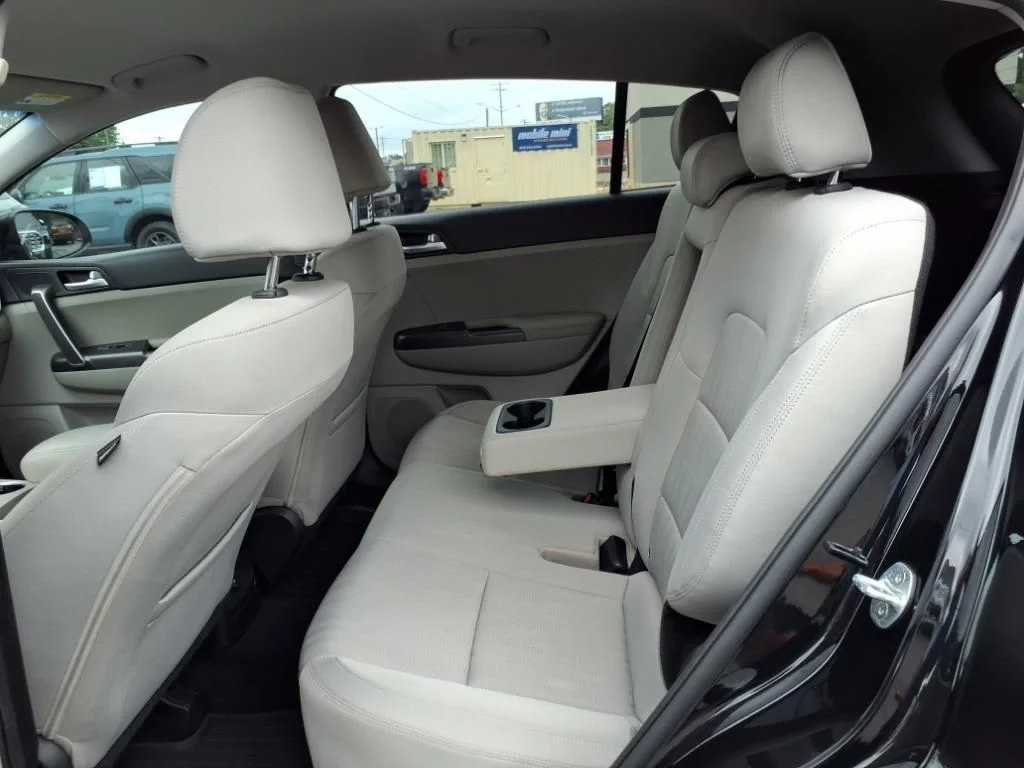 2022 Kia Sportage LX - Photo 11