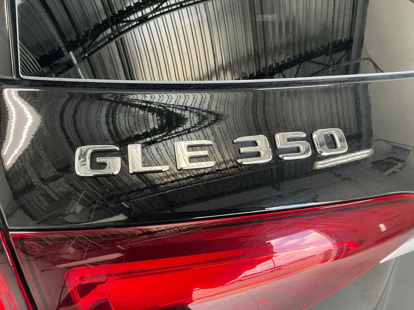 Certified Used 2026 Obsidian Black Metallic Mercedes-Benz GLE 350 image 10