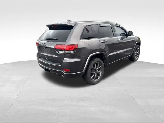 Used 2021 Gray Jeep Limited image 6