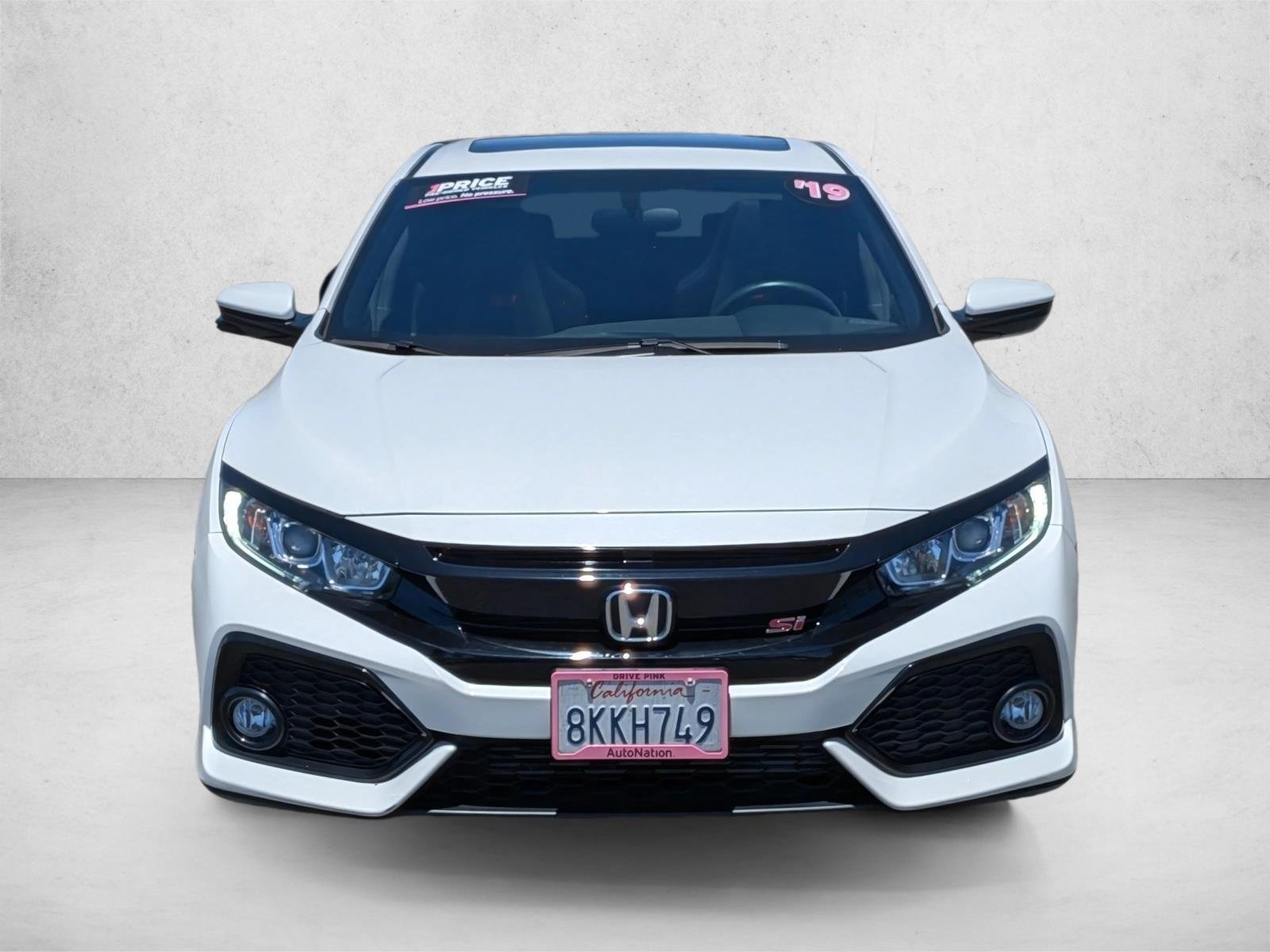 Used 2019 Platinum White Pearl Honda  image 2