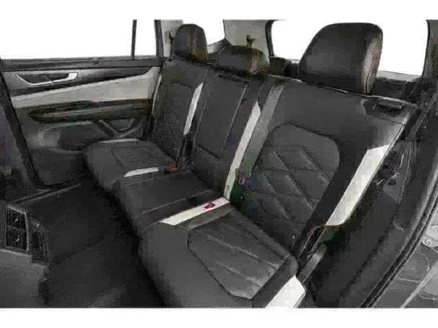 New 2026 Opal White Pearl Volkswagen 2.0T Peak Edition image 10